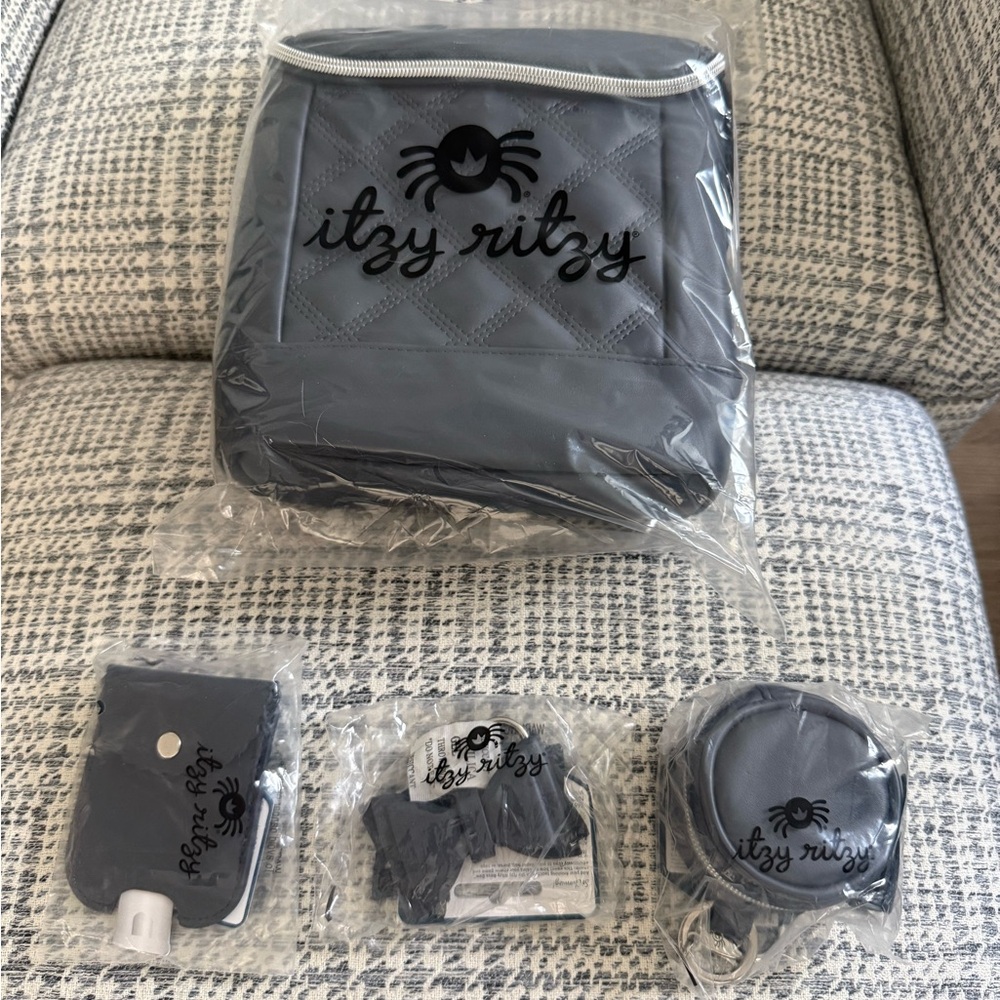 Itzy Ritzy Moonstone Diaper Bag Accessories